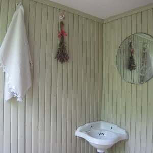 PhotoEditor-1443107011688