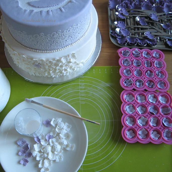 Violetti kakku.JPG-1777182736