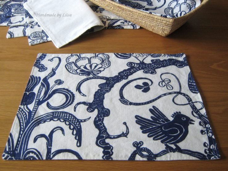 Siniset tabletit_v1.jpg