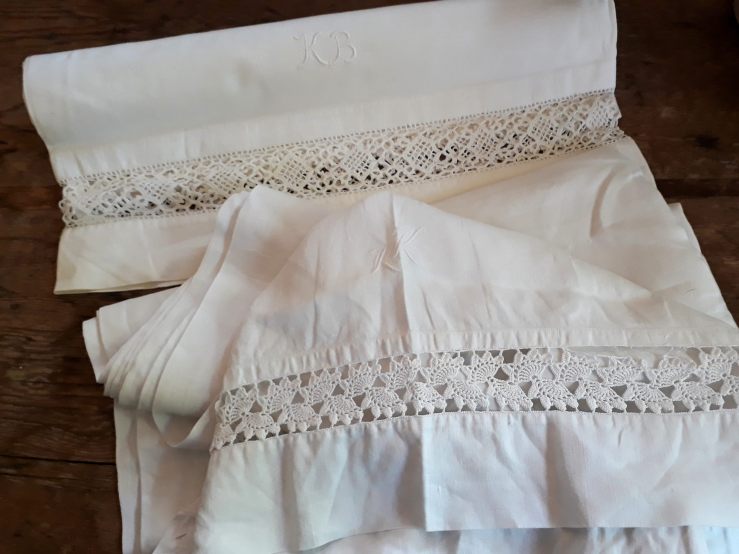 Lakanoiden monogrammit